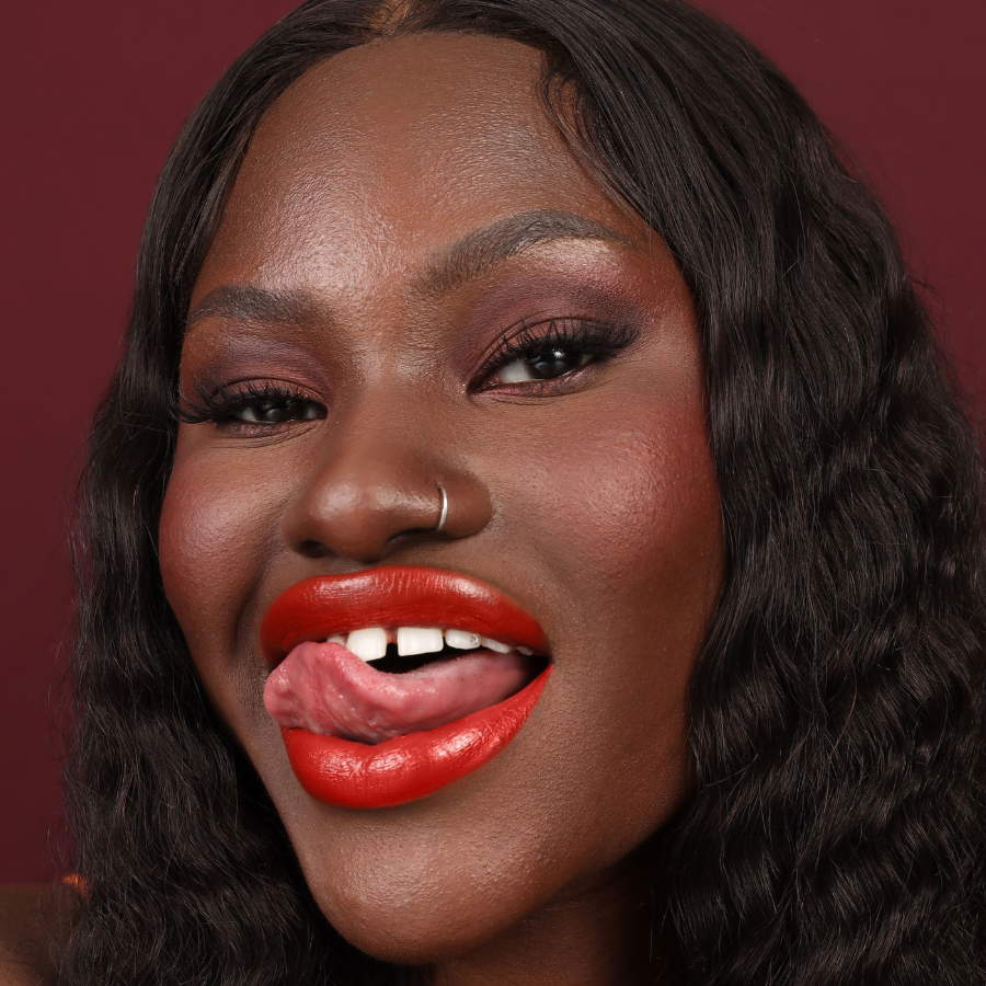 Soft Kisses Nourishing Lipstick