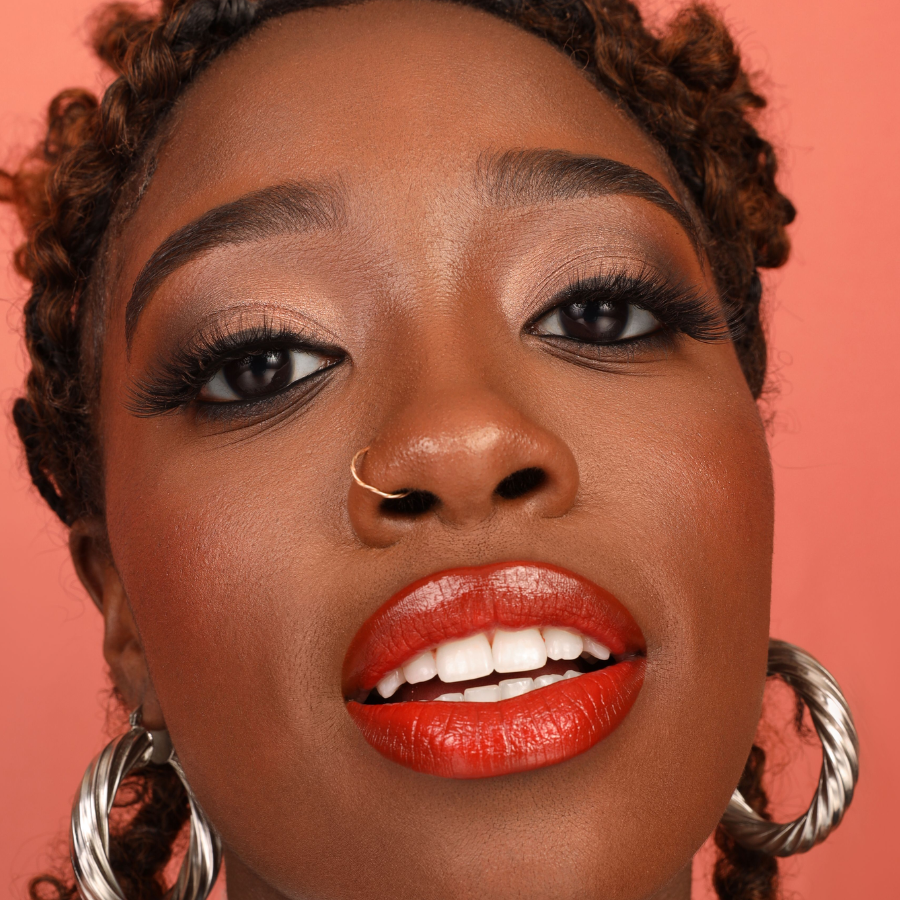 Soft Kisses Nourishing Lipstick
